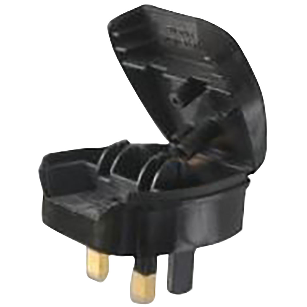 Mains plug adaptors for use in the UK Connevans